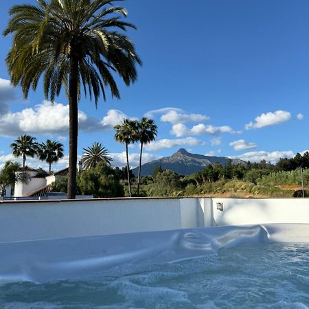 Puerto Banus Jacuzzi Close To Breath And Marbella Arena Buitenkant foto