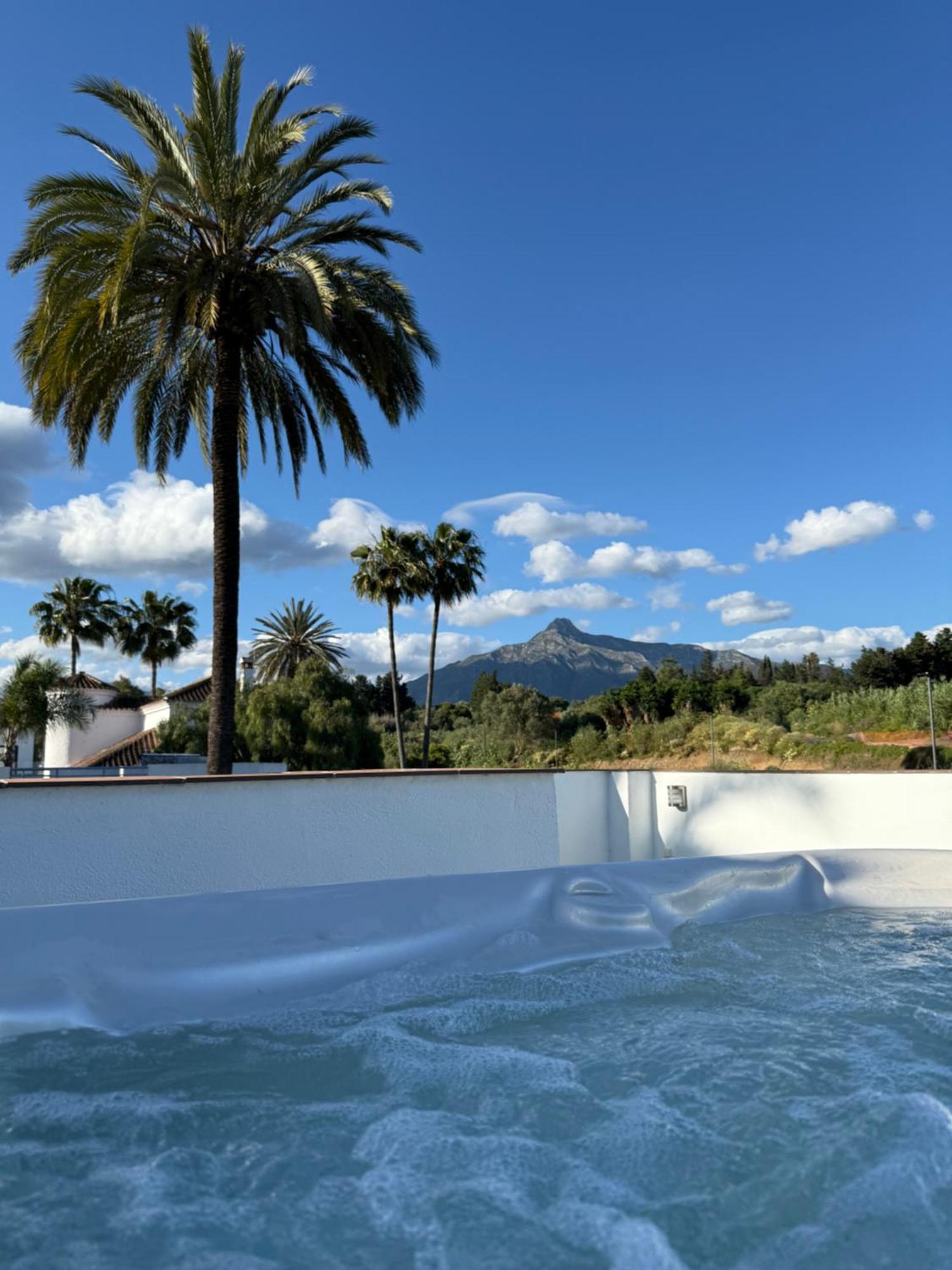 Puerto Banus Jacuzzi Close To Breath And Marbella Arena Buitenkant foto